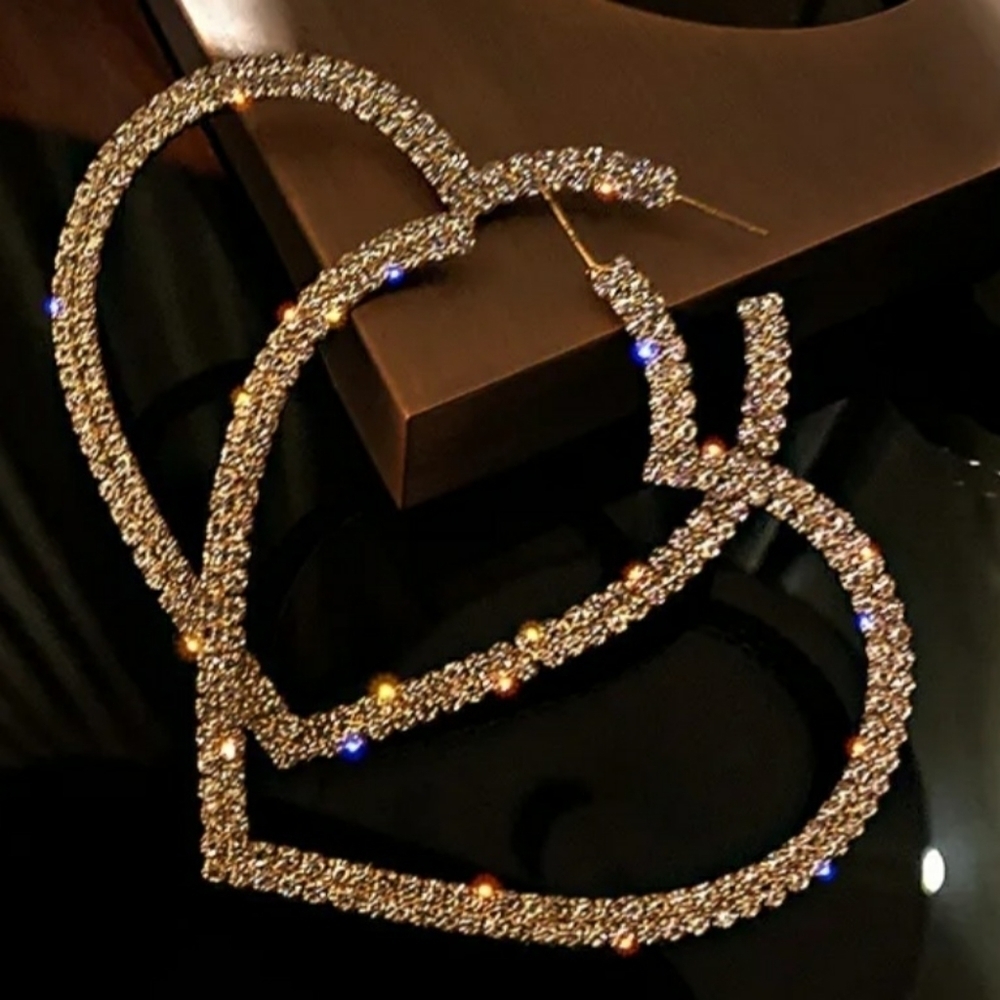 Gold Rhinestone Heart Hoop Earrings 925 Post Gold Tone Setting - Picture 4 of 10